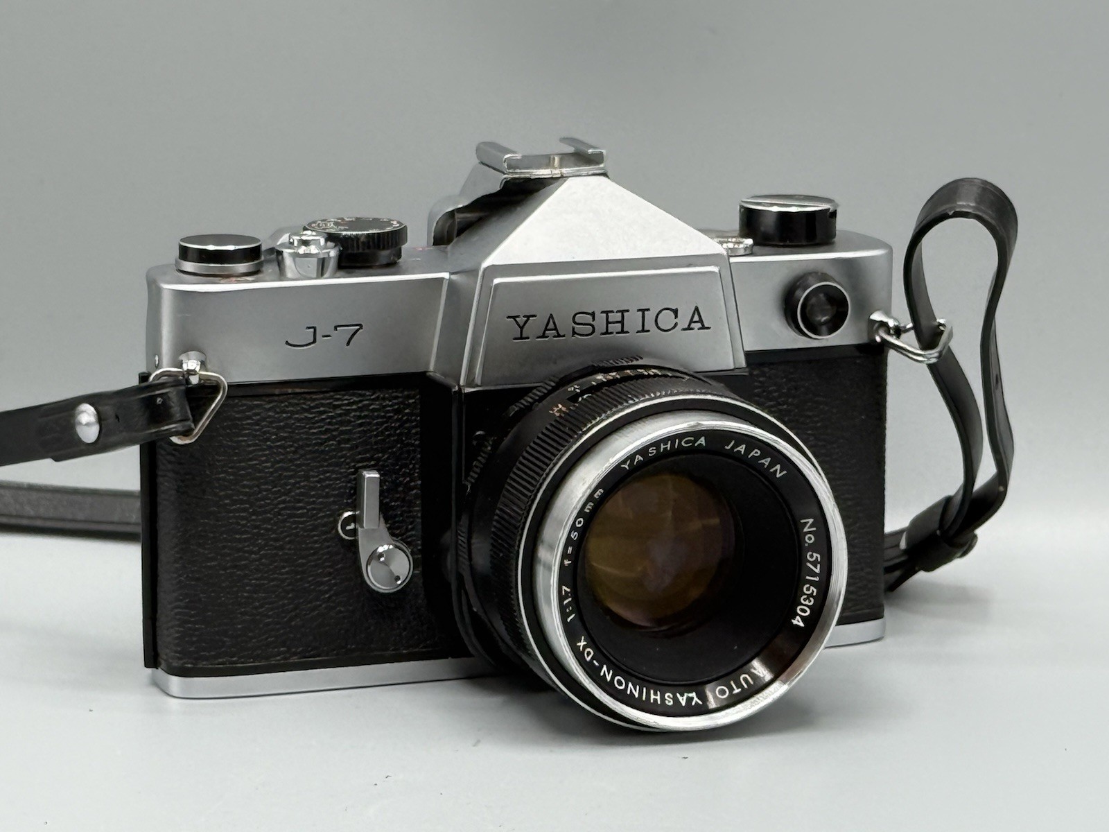 Vintage Yashica J-7 35mm SLR Camera Auto Yashinon-DX 50mm f/1.7 Tested