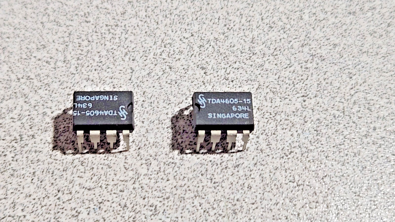 SIEMENS IC TDA4605-15 (SET OF 2) USED IN VARIOUS APPLICATIONS