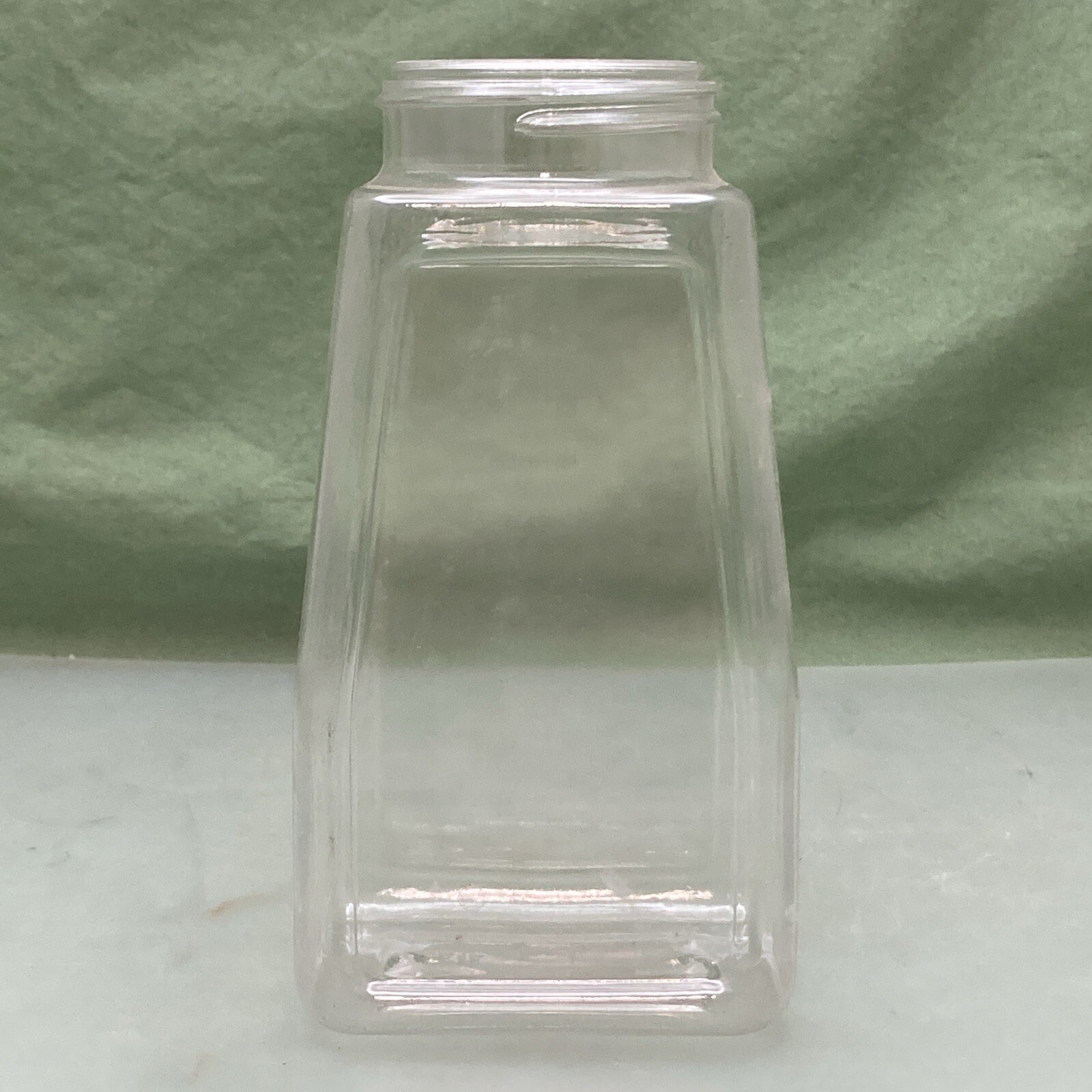 NEW REPLACES STOELTING 194024 Bottle, Flavor Dispenser