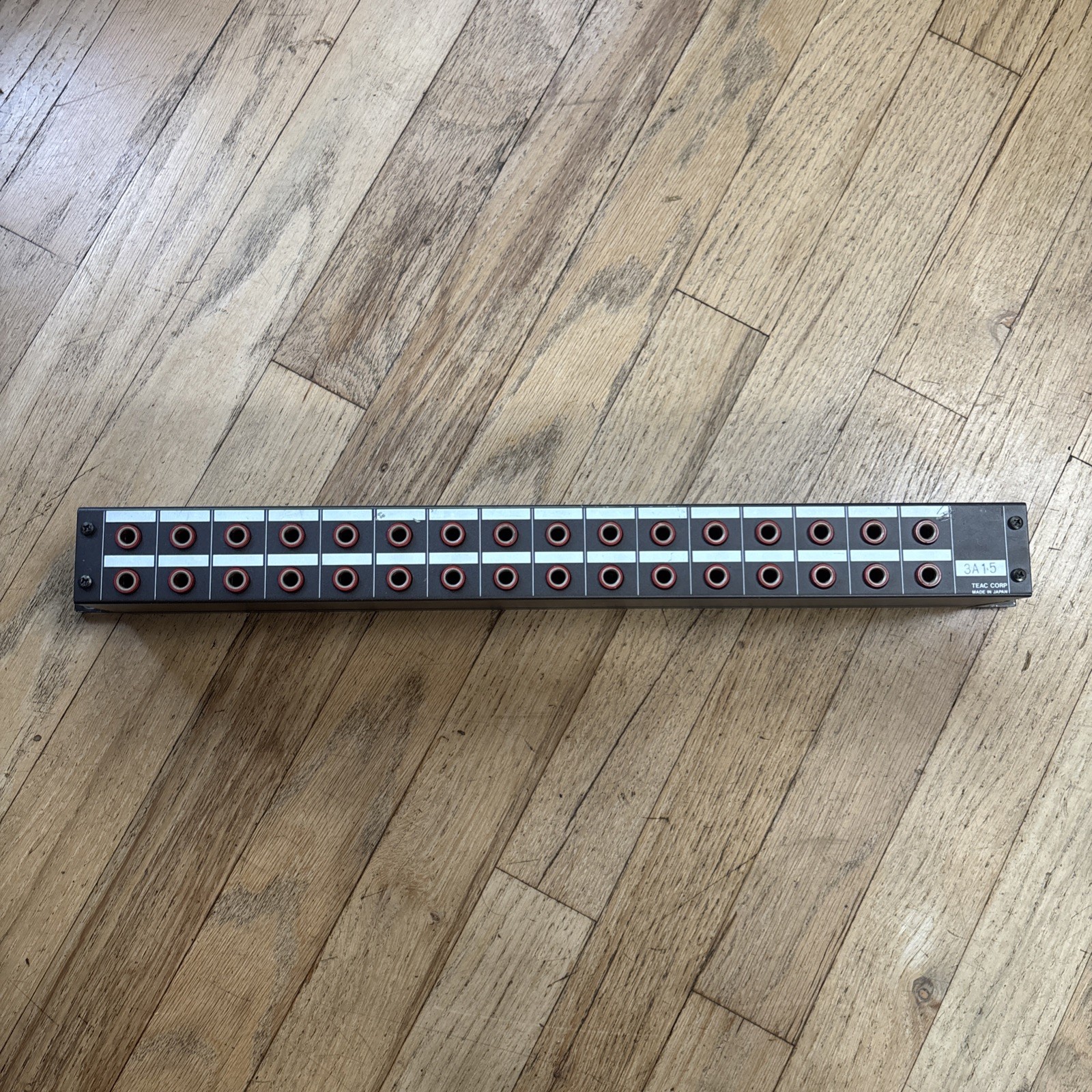TASCAM PB-32P Rack Mount Patchbay Audio Patch Panel - Japan