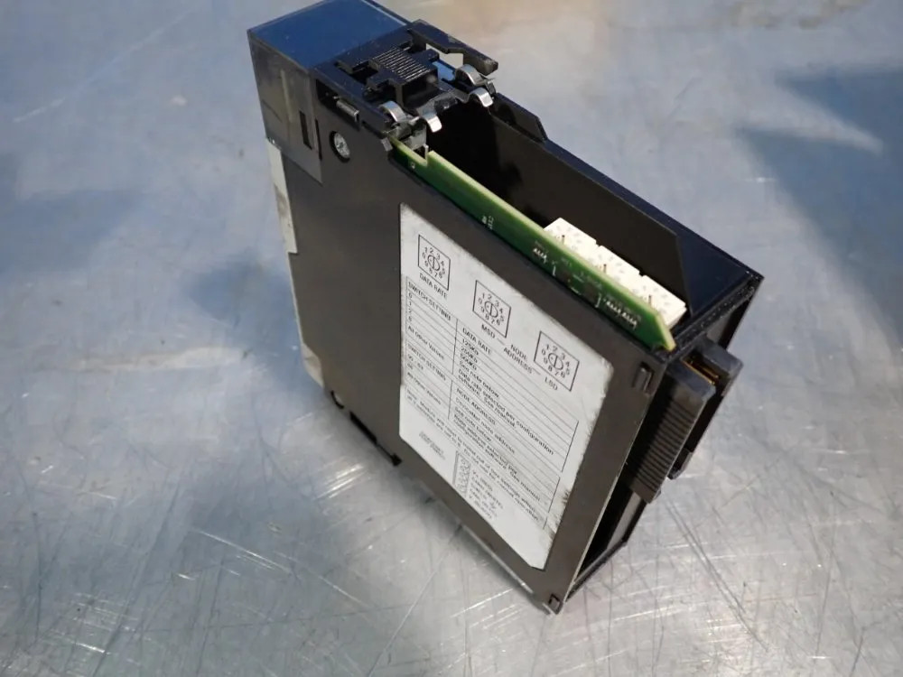 ALLEN BRADLEY COMMUNICATION MODULE 1756-DNB