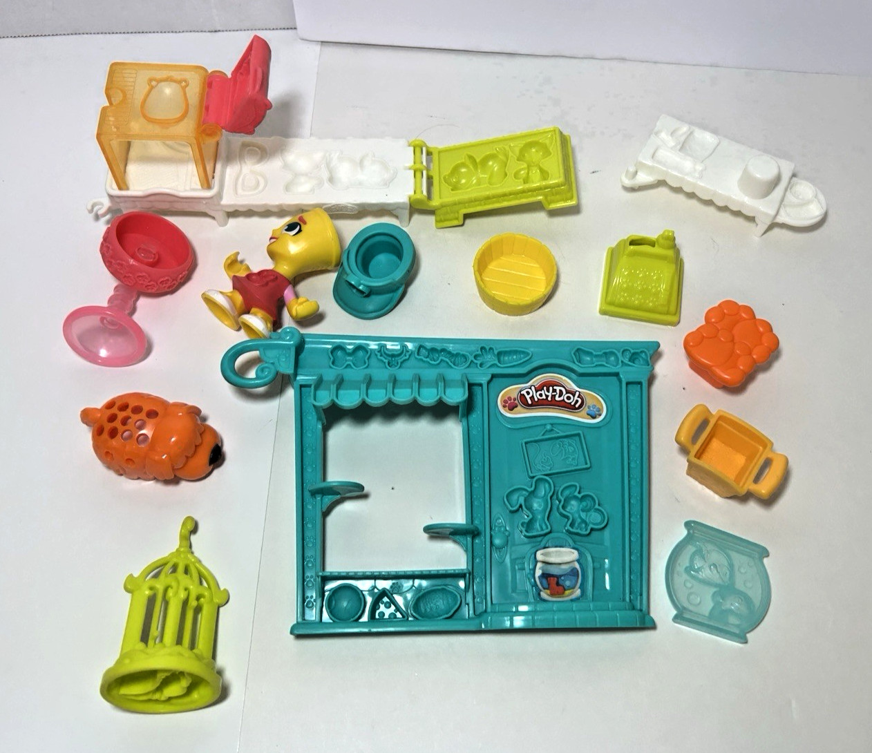 Play-Doh Simpson Pet Store Playset Hasbro