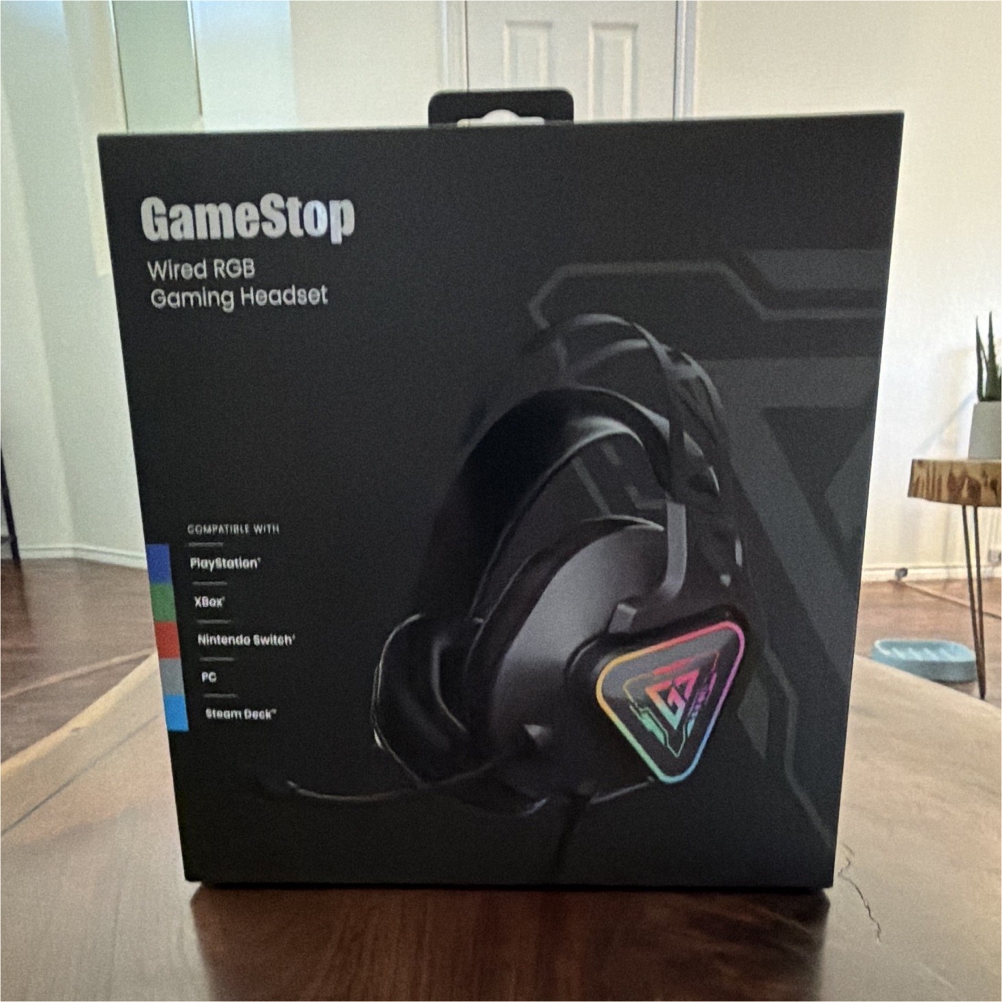 GameStop Wired RGB Gaming Headset 3.5mm Boom Mic Noise Cancel Black