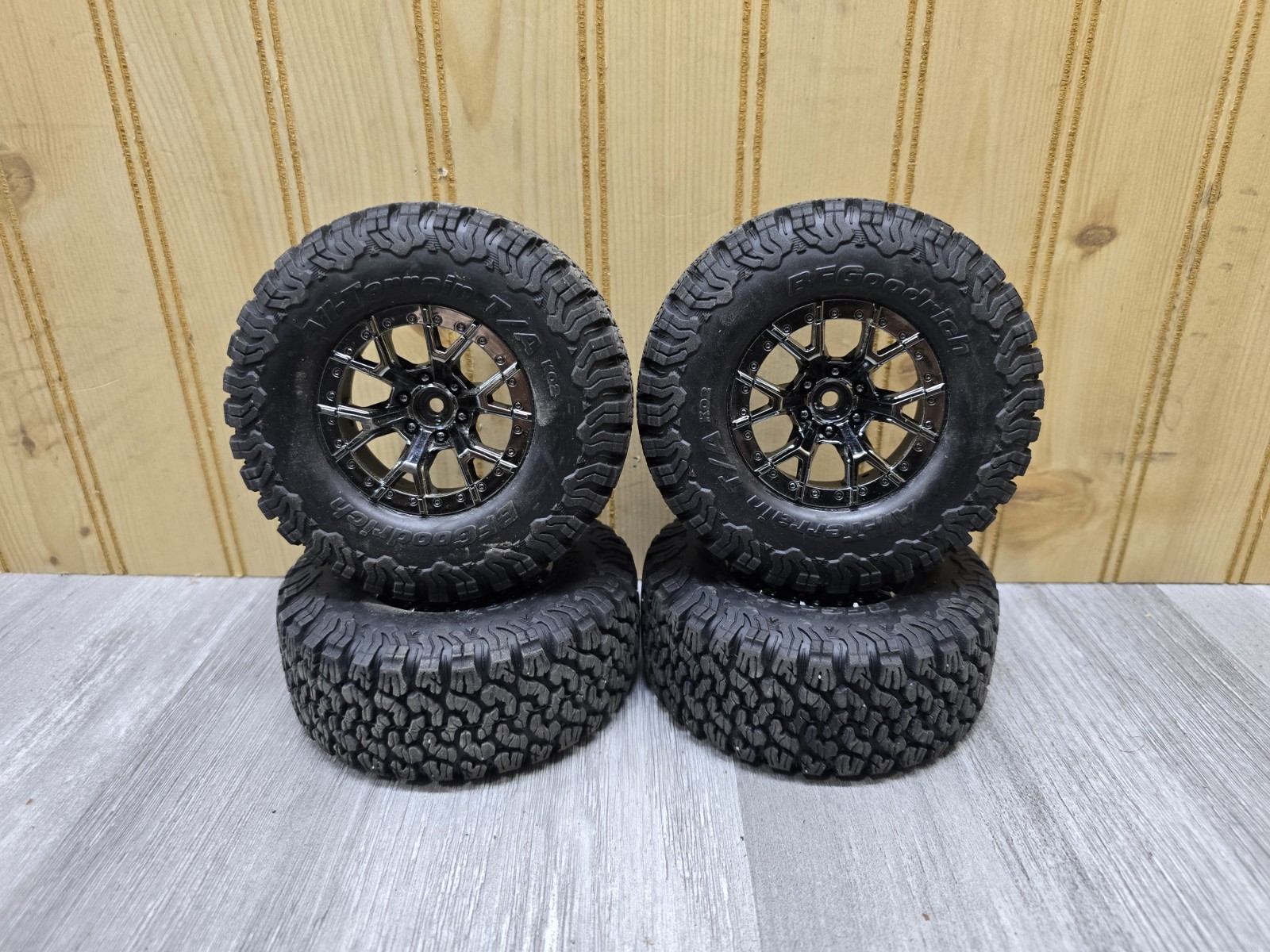 Fits Traxxas Raptor R TIRES (F/R WHEELS (4) Assembled 10187 T/A® KO2 101076-4