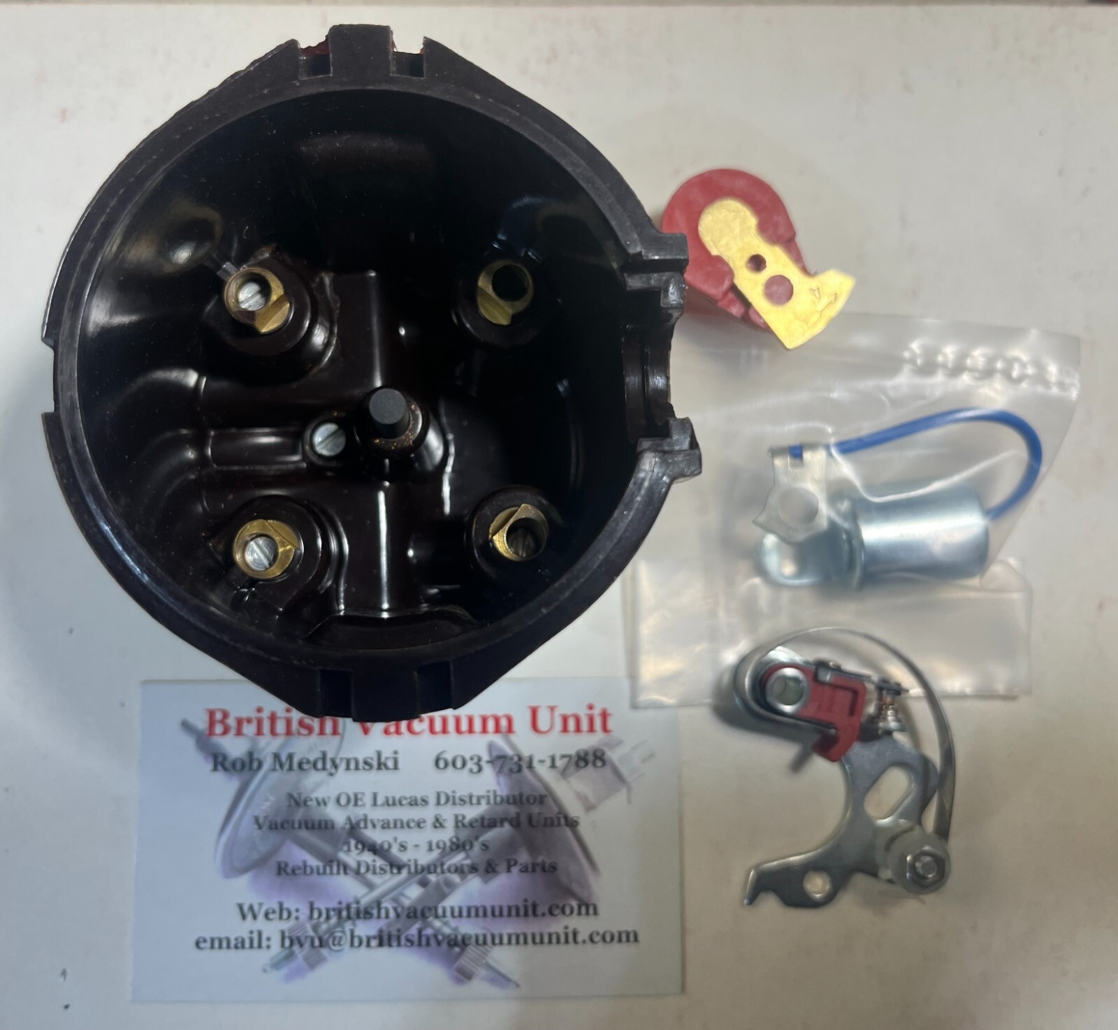 Lucas distributor cap TR2 - TR4A with points, condenser & red rotor