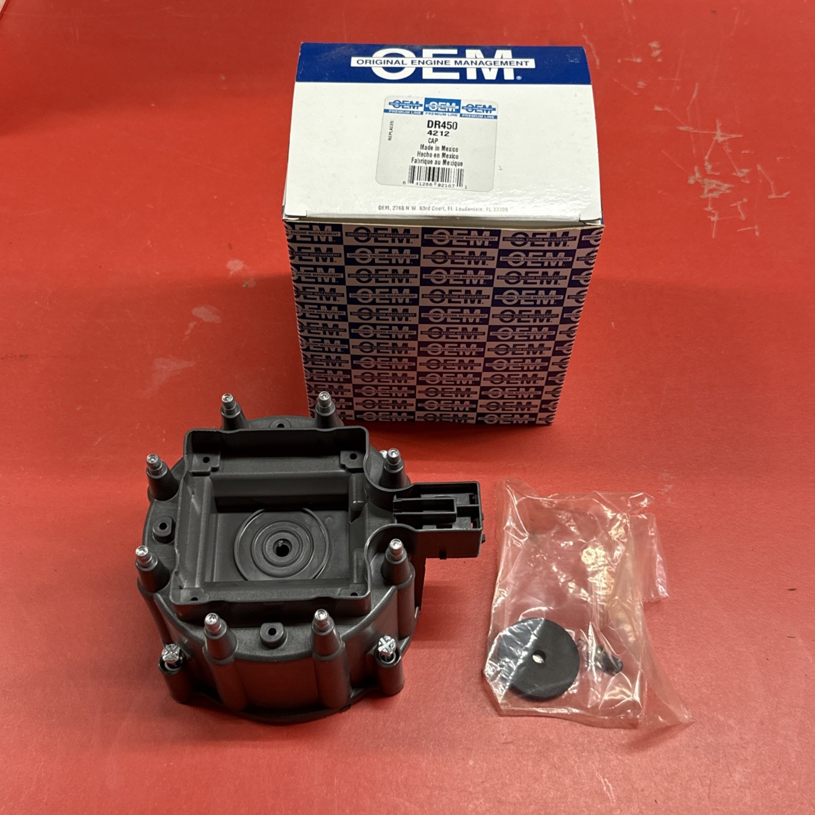 OEM DR-450 Distributor Cap - 925-1005