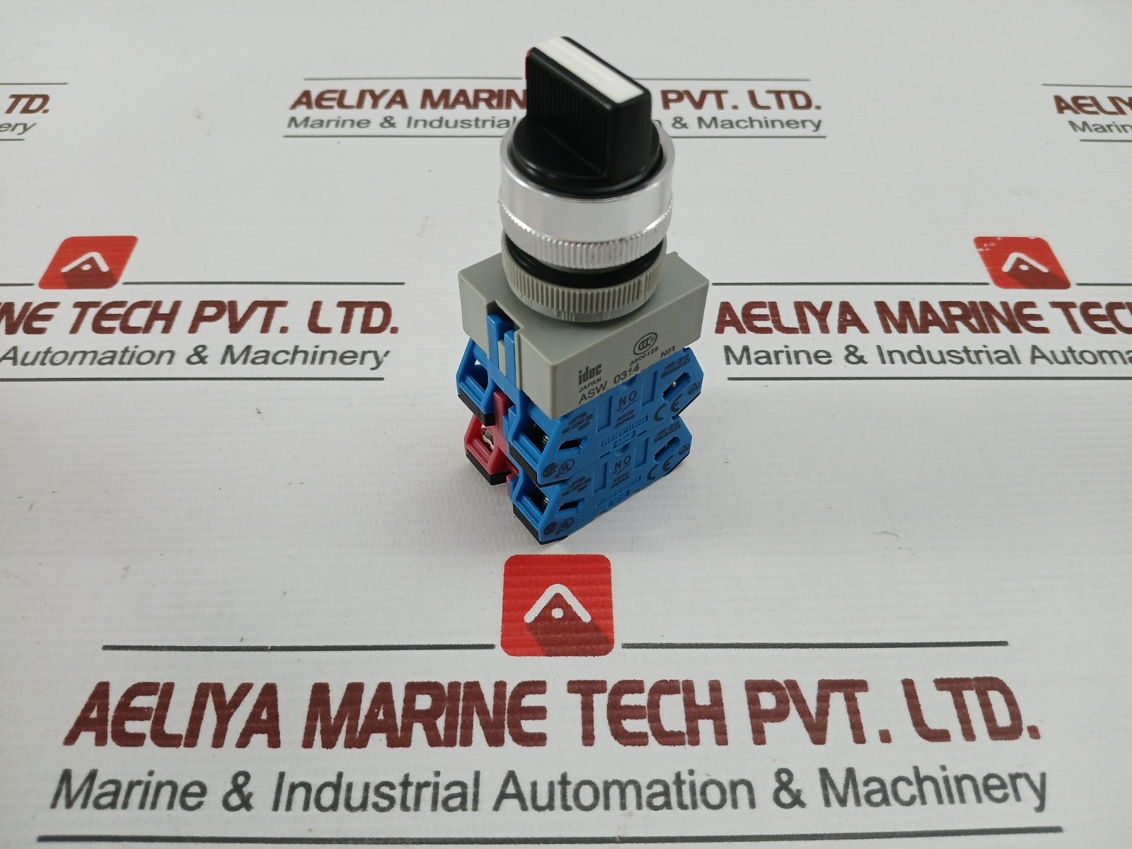IDEC ASW 0314 Selector Switch 600V 10A