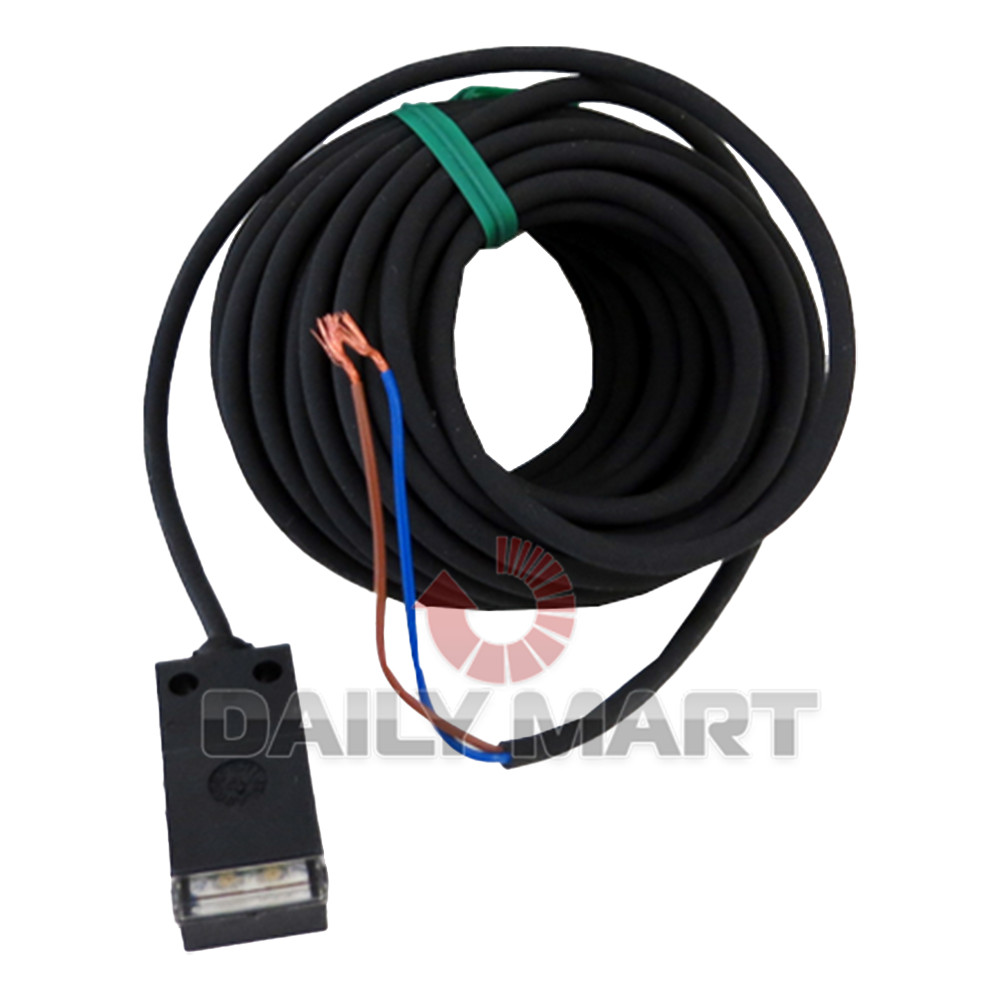 New In Box SUNX GXL-15FUB Inductive Photoelectric Sensor