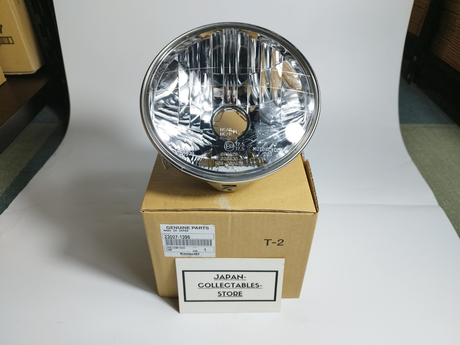 Kawasaki Genuine 00-23 VULCAN 900 1500 1600 1700 Headlight Lens New 23007-1396