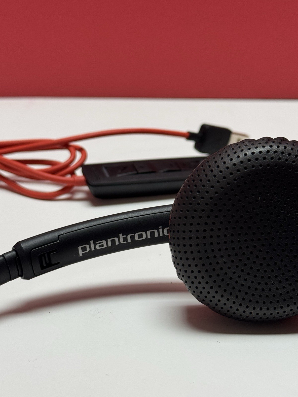 Plantronics PLT BLACKWIRE C3200 USB Headphones C3225T