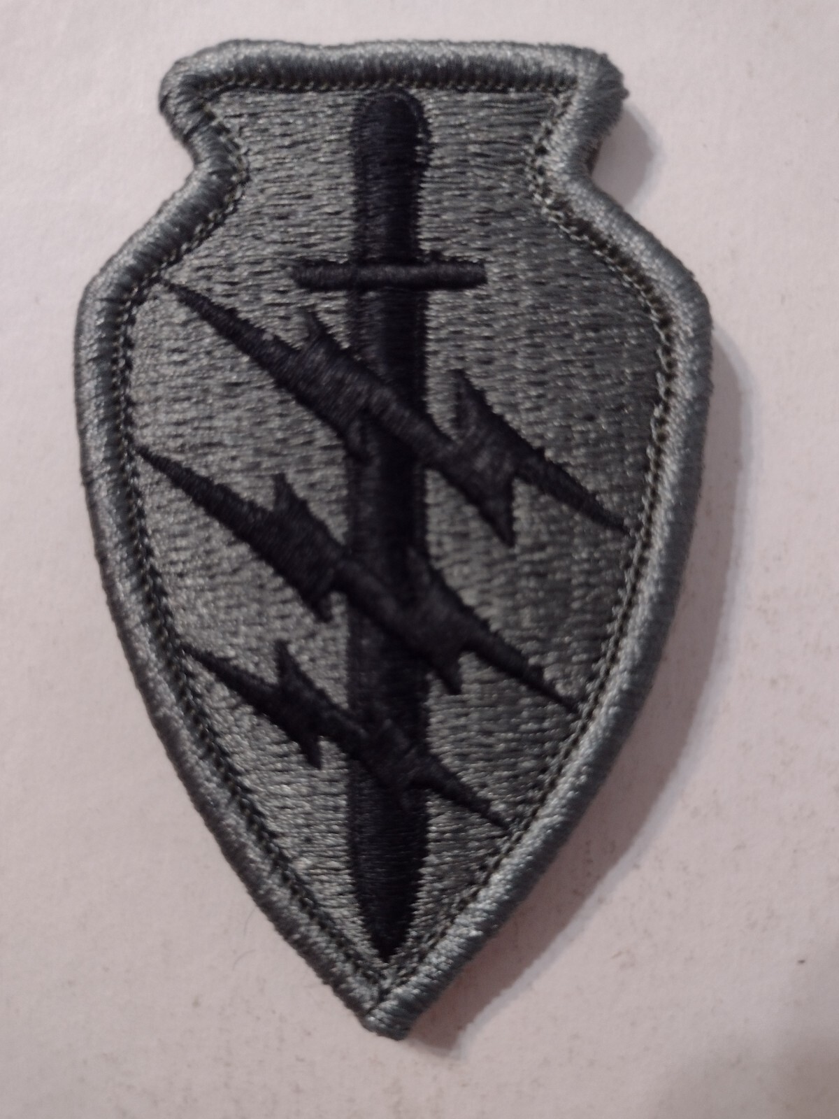 U.S. SPECIAL FORCES PATCH DEALER LOT 20 PATCHES ACU BLACK ON GREY NO HOOK & LOOP