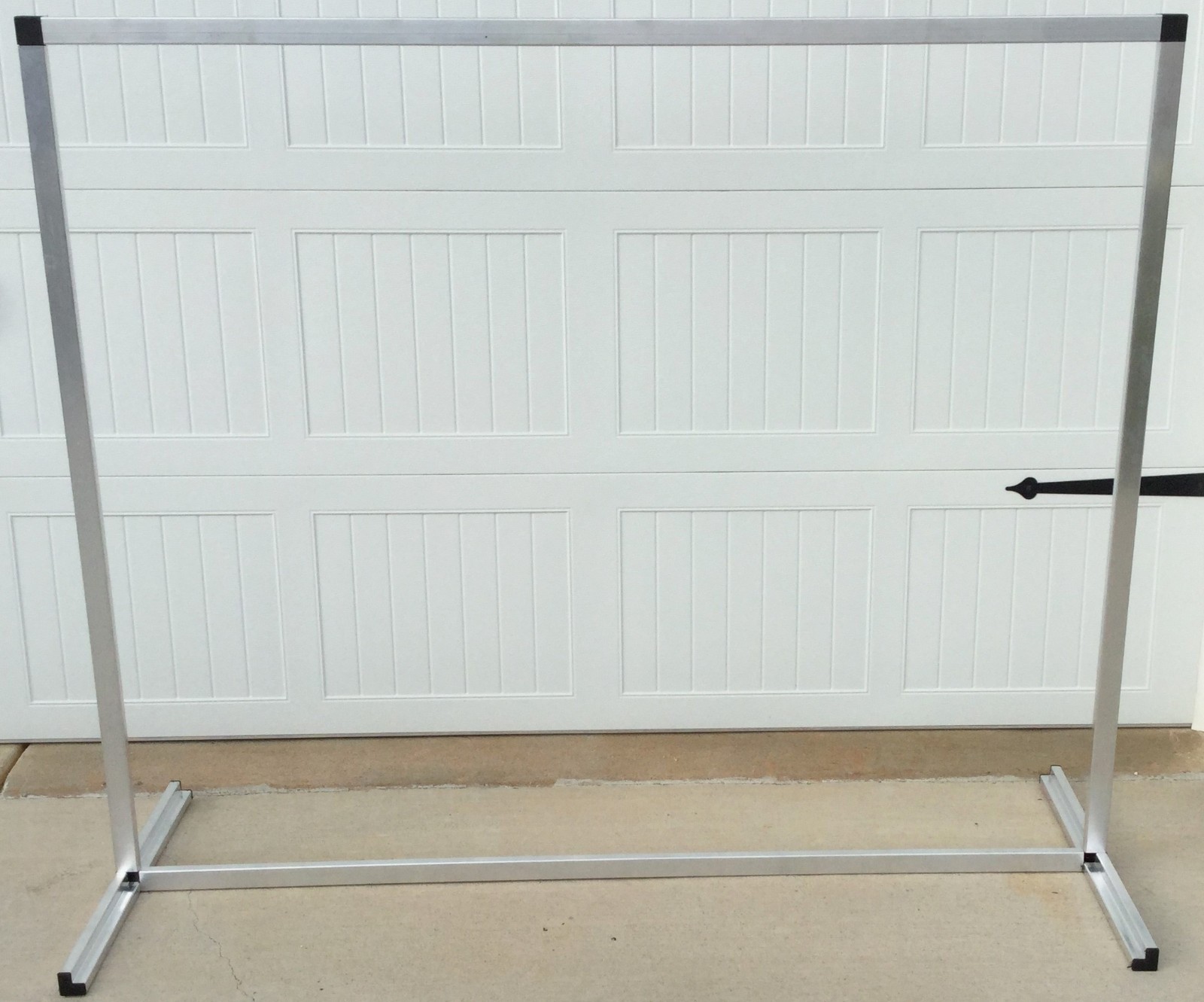 Archery Bow Target or Shooting Backstop Stand Size 4' X 6'