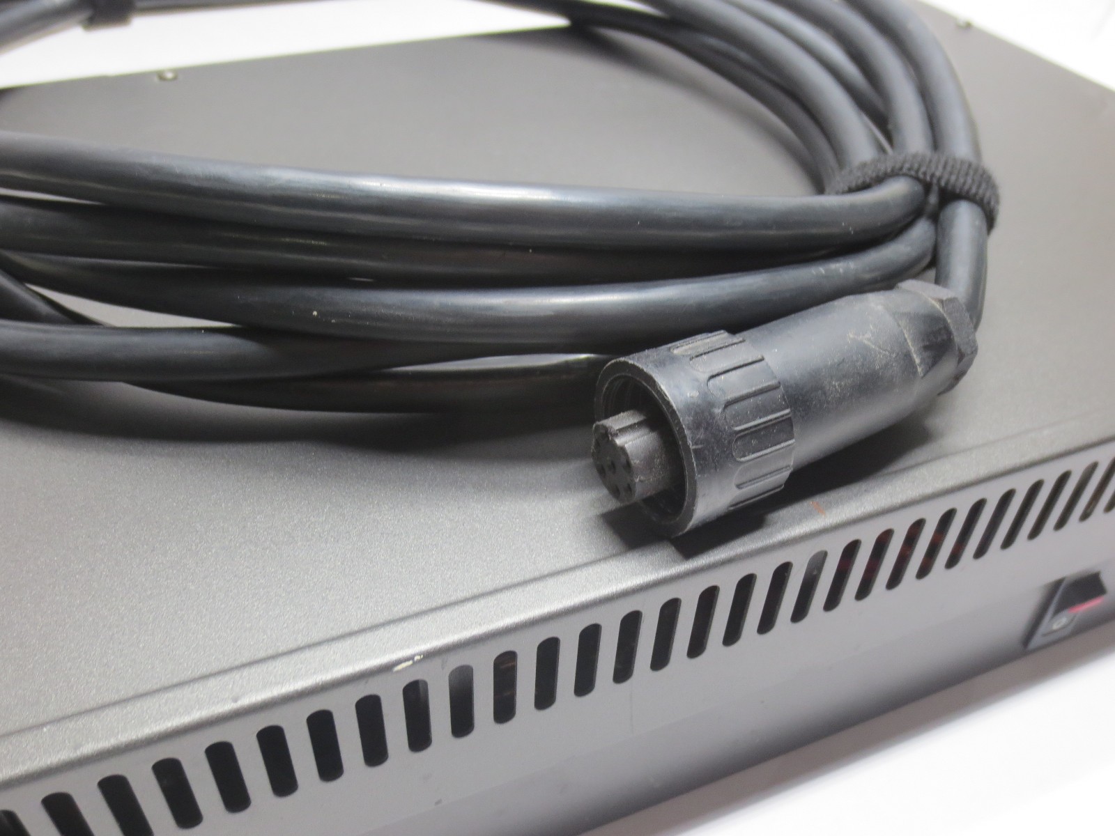 Mackie 220W Rackmount PSU Power Supply (Power On Test Only)