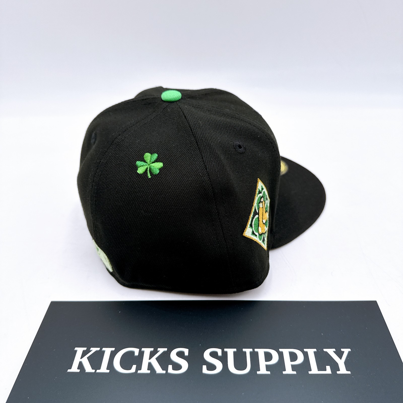 New Era 59FIFTY MLB St. Patrick's Day Boston Red Sox Black 14865042 Unisex