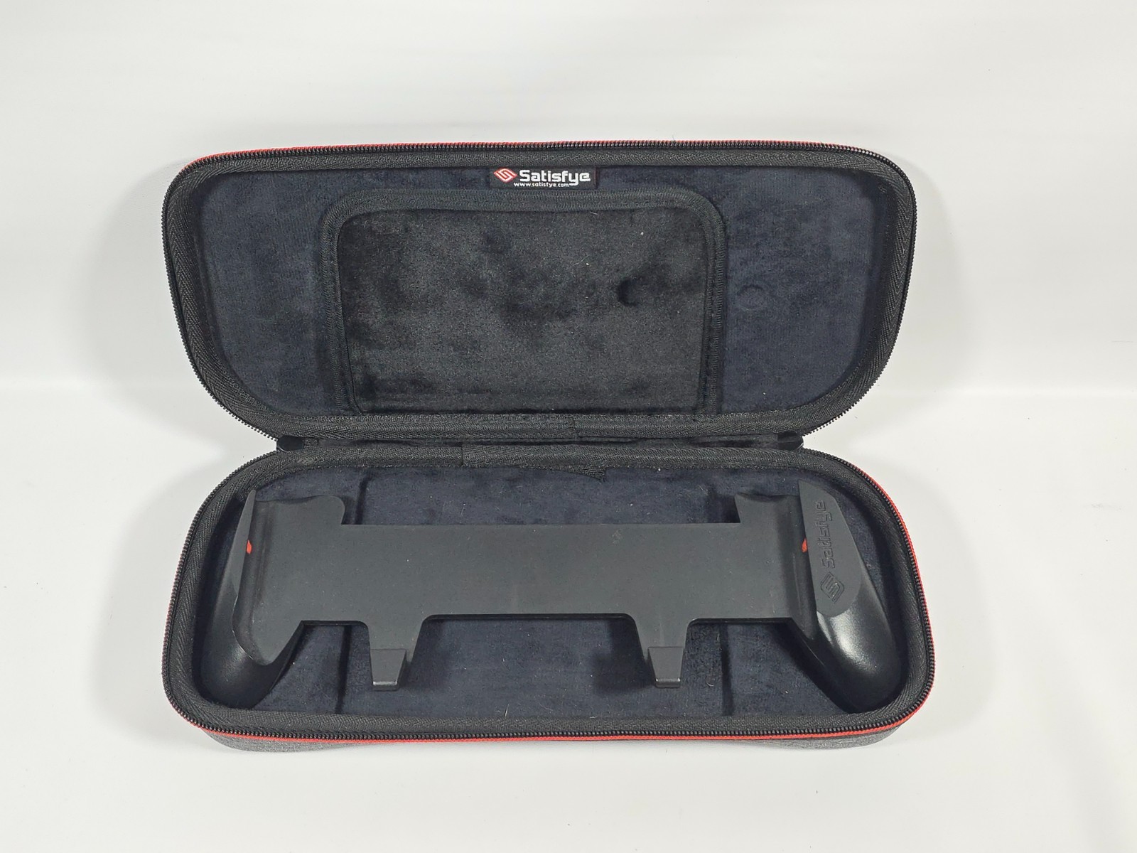 Satisfye Pro Gaming Grip (Original Switch Model) - w/ Case