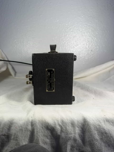 Vintage Ballantine Laboratories A.C. Volts Decibel Model 643 Voltmeter/Tested