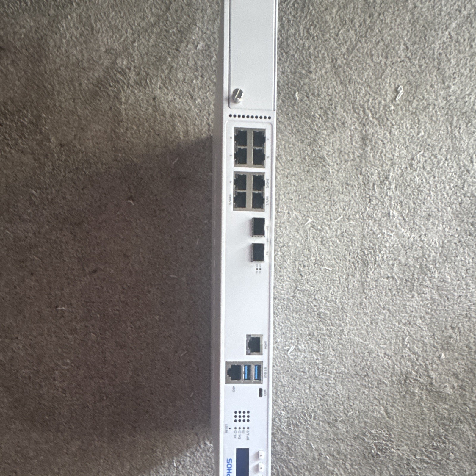 Sophos Rackmount Hardware Firewall VPN Network Security Appliance