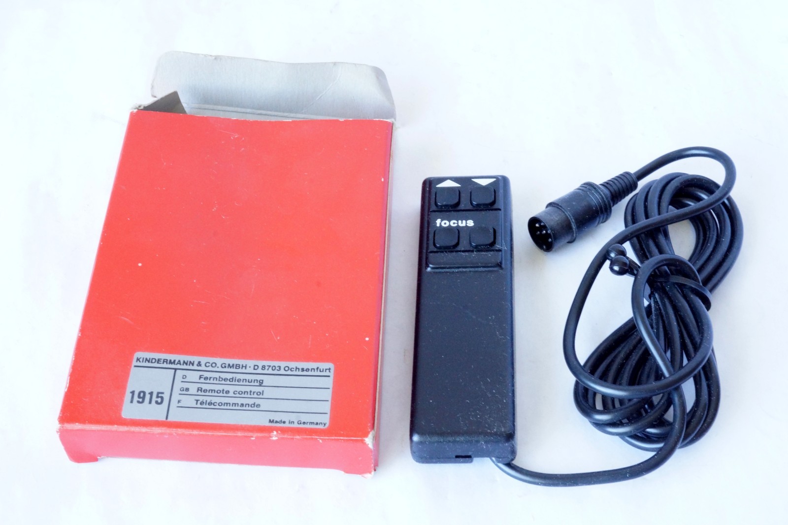 Kindermann 1915 Remote Control for Kindermann Slide Projector Unused in Box