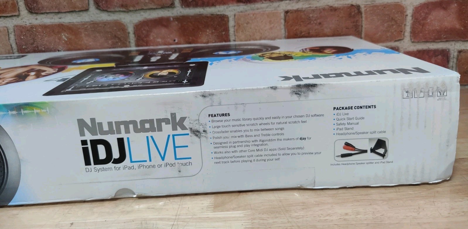 Numark iDJ Live Digital DJ Controller Turntable