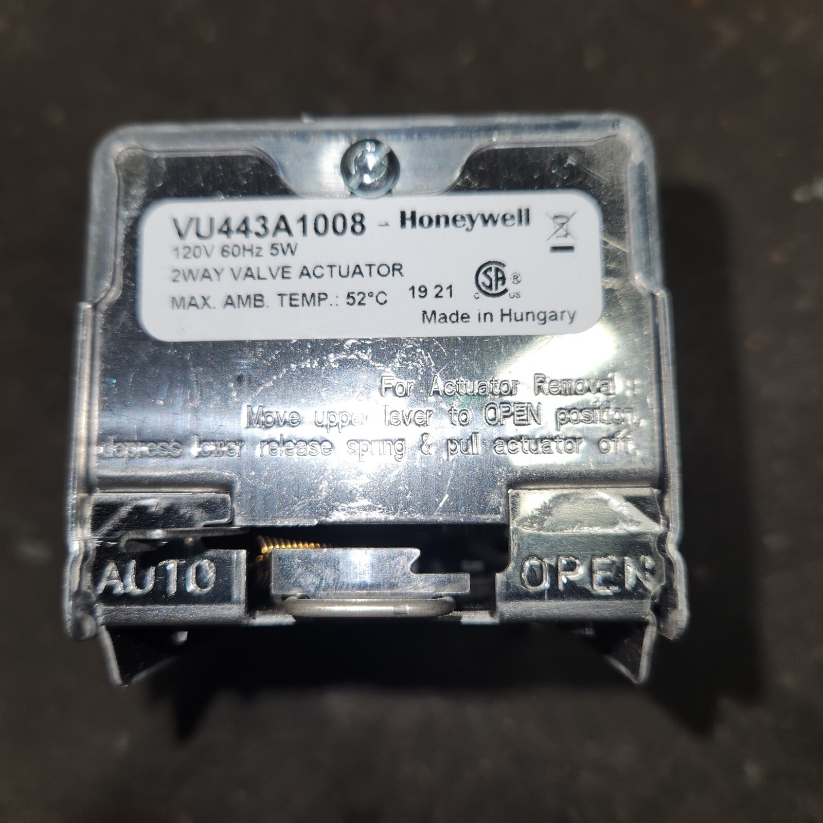 Honeywell VU443A1008 Two-Position Actuator for VU53 N.C. Valve Bodies, 120V 60Hz