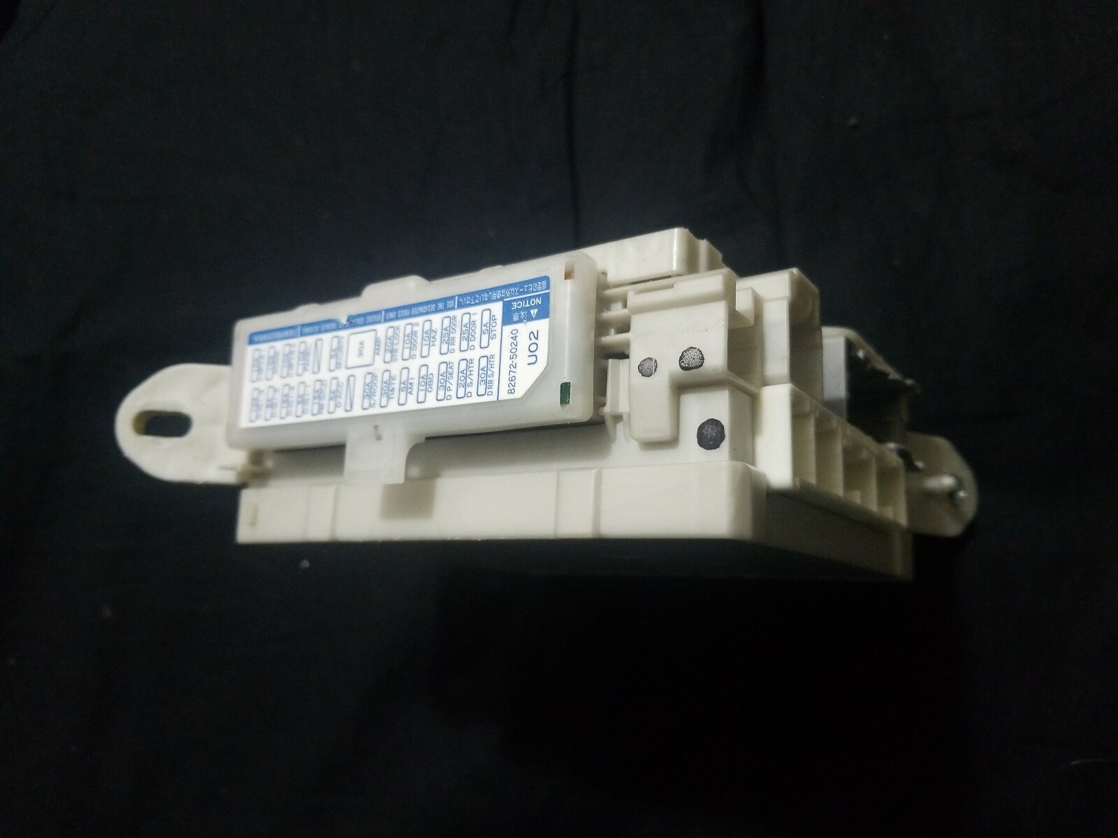 2007-09 Lexus LS460 Left Inside Junction Fuse Box 82730-50470
