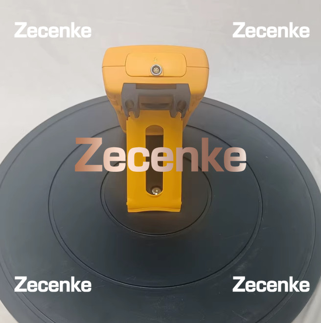 Fluke 726 Multifunction Process Calibrator Calibrated /tested good