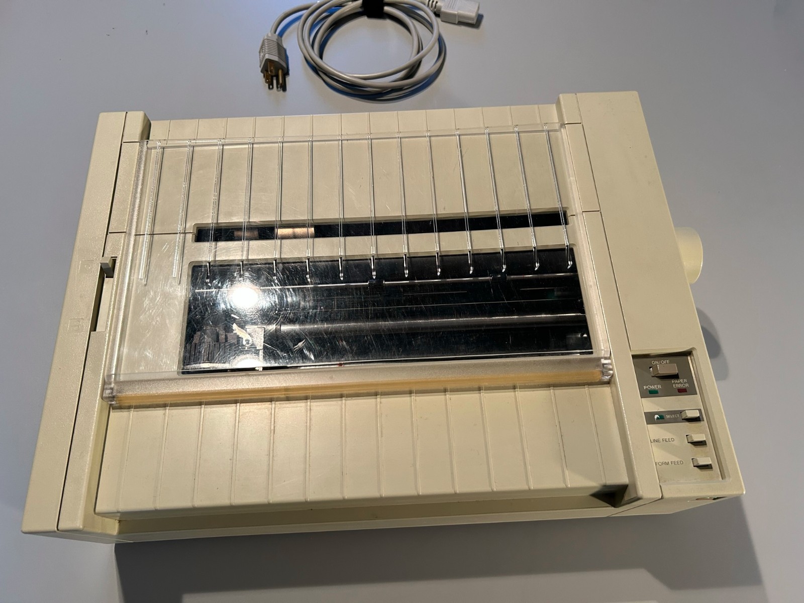 Apple ImageWriter A9M0303 Vintage Printer   TESTED  has issues