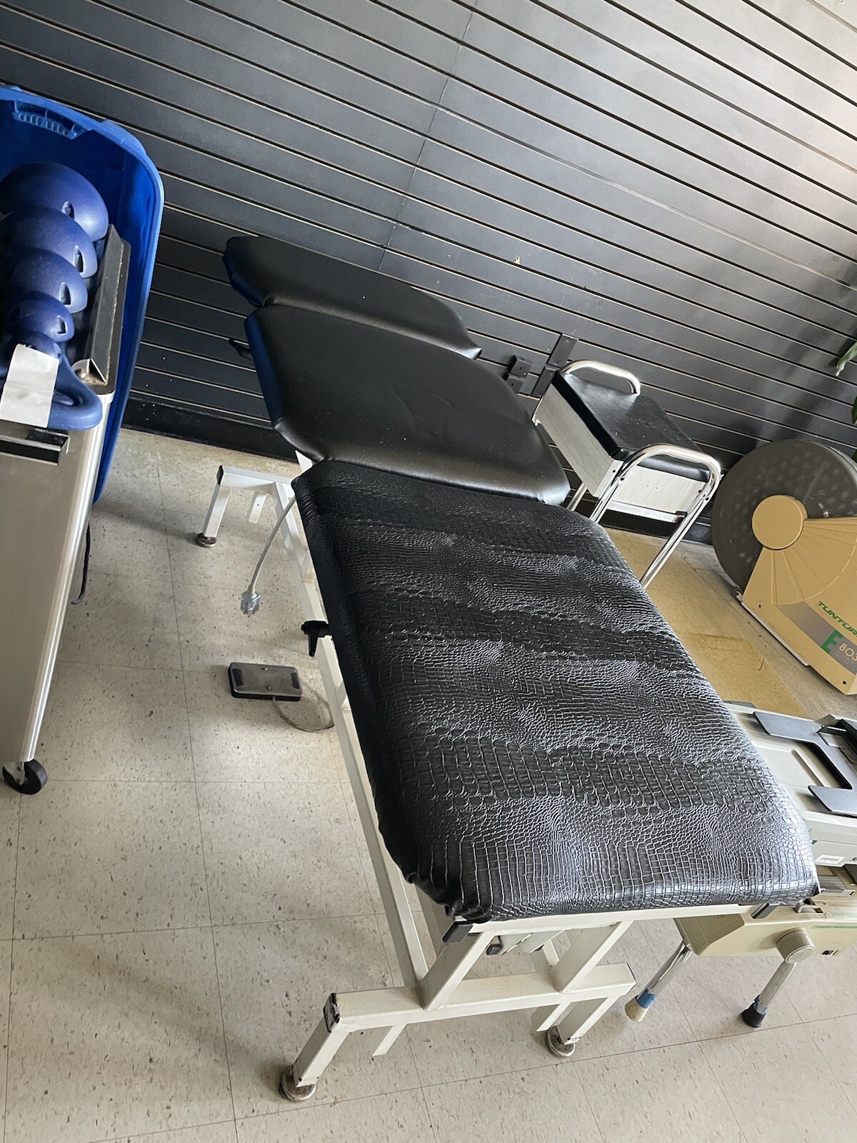 MEDSURFACE 5 SECTION HI-LOW TABLE