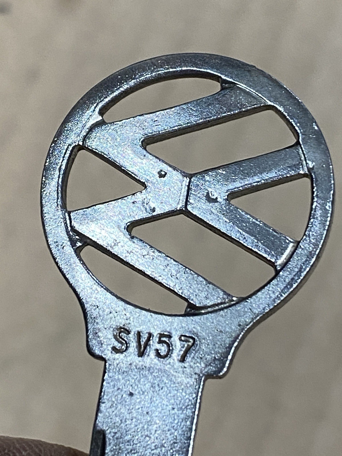 VW HUF SV57 Key.