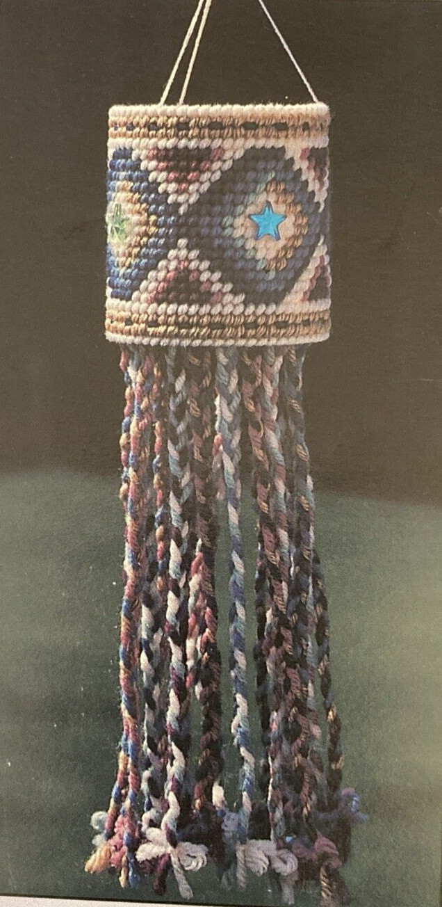 Vtg Rare Leisure Arts Creative Wind Socks 1994 Needlepoint pattern bk