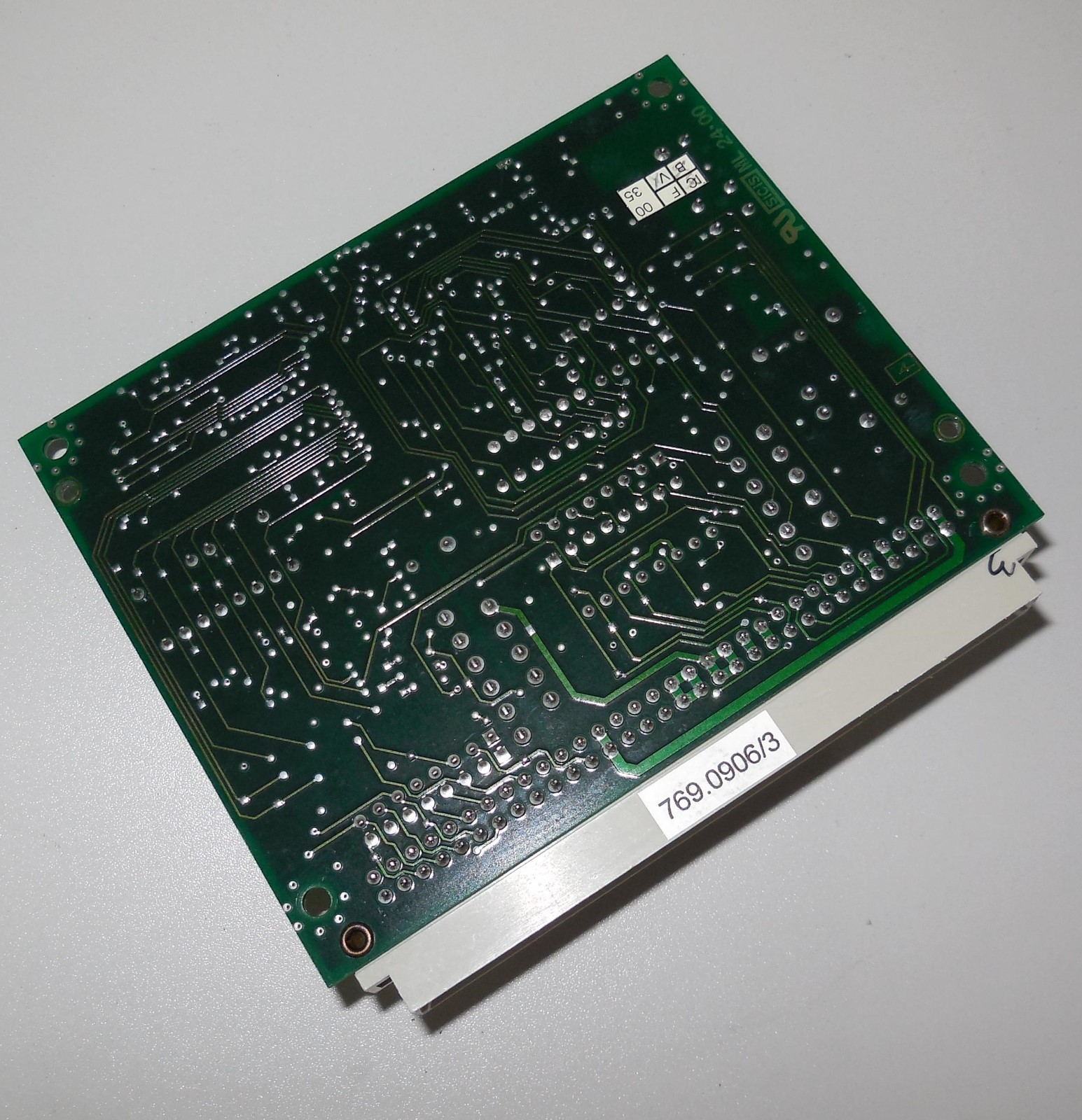 ESEC 769.0906/3