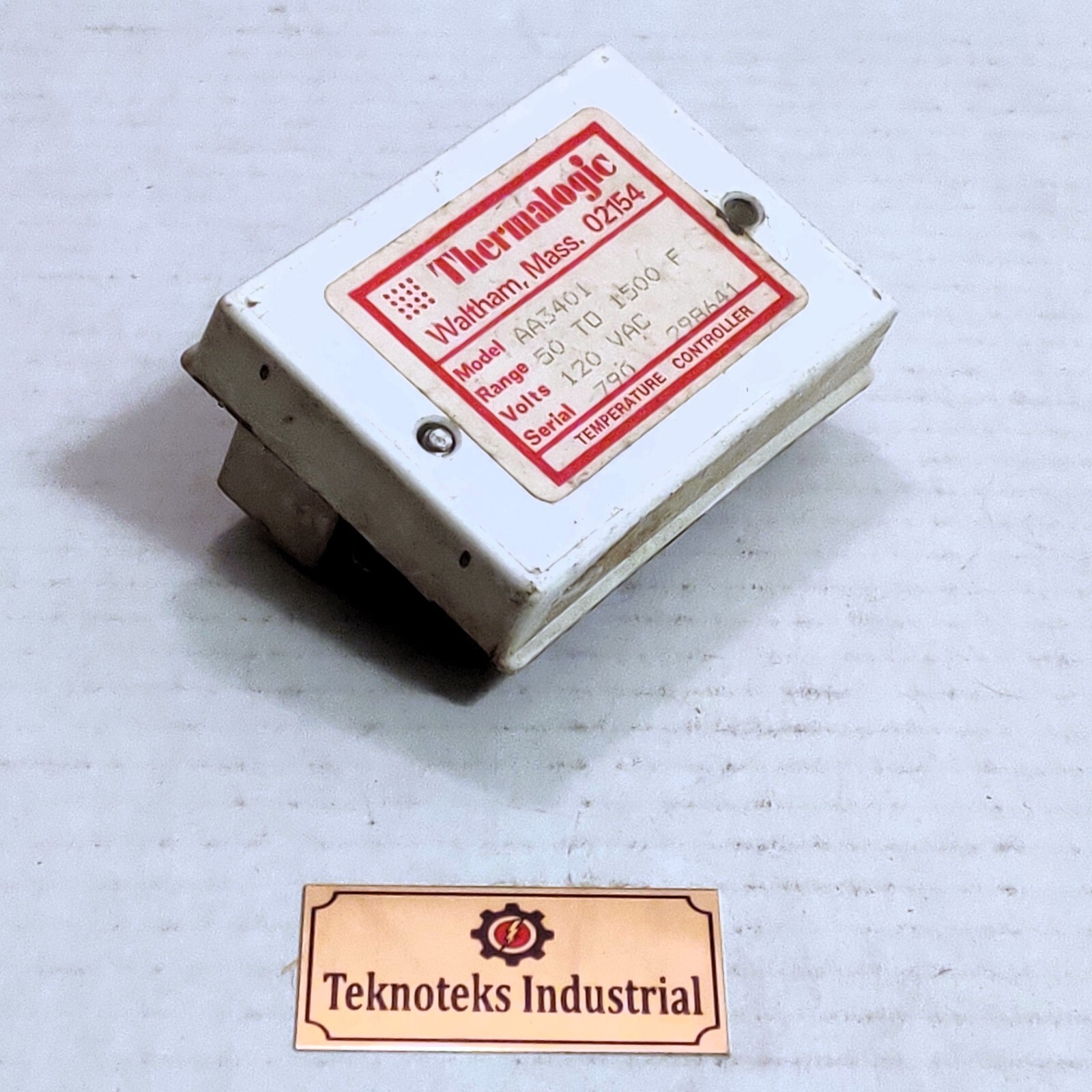 THERMALOGIC AA3401 TEMPERATURE CONTROLLER 50-1500F 120VAC