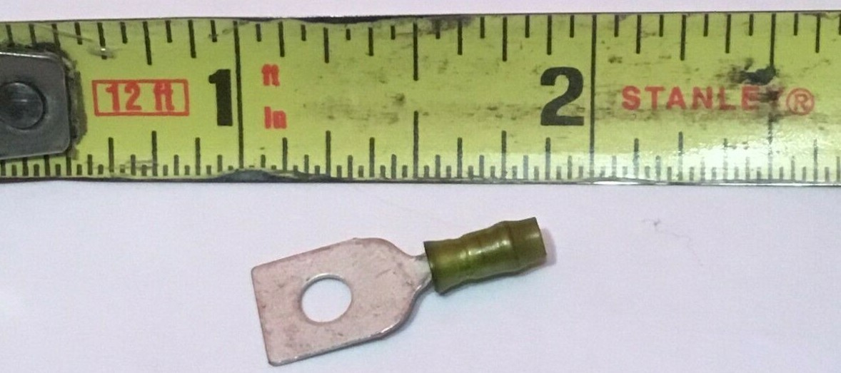 Rare Rectangular Ring Terminal 26-22 AWG, #6 Stud Size, Nylon Insulated 200 Pack