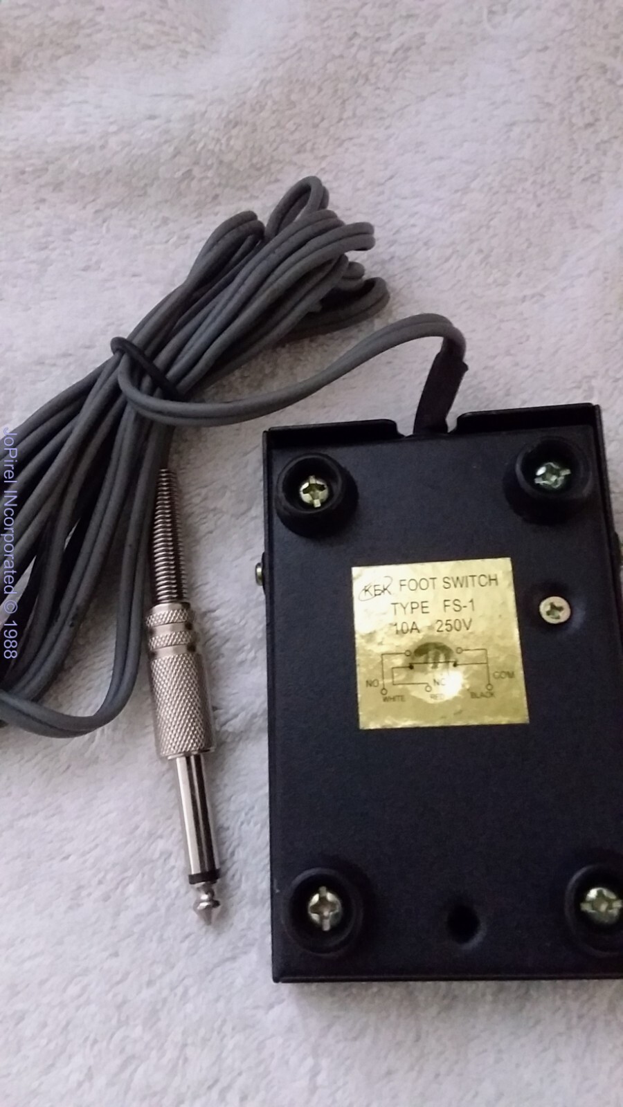 FS-1 Foot Pedal switch