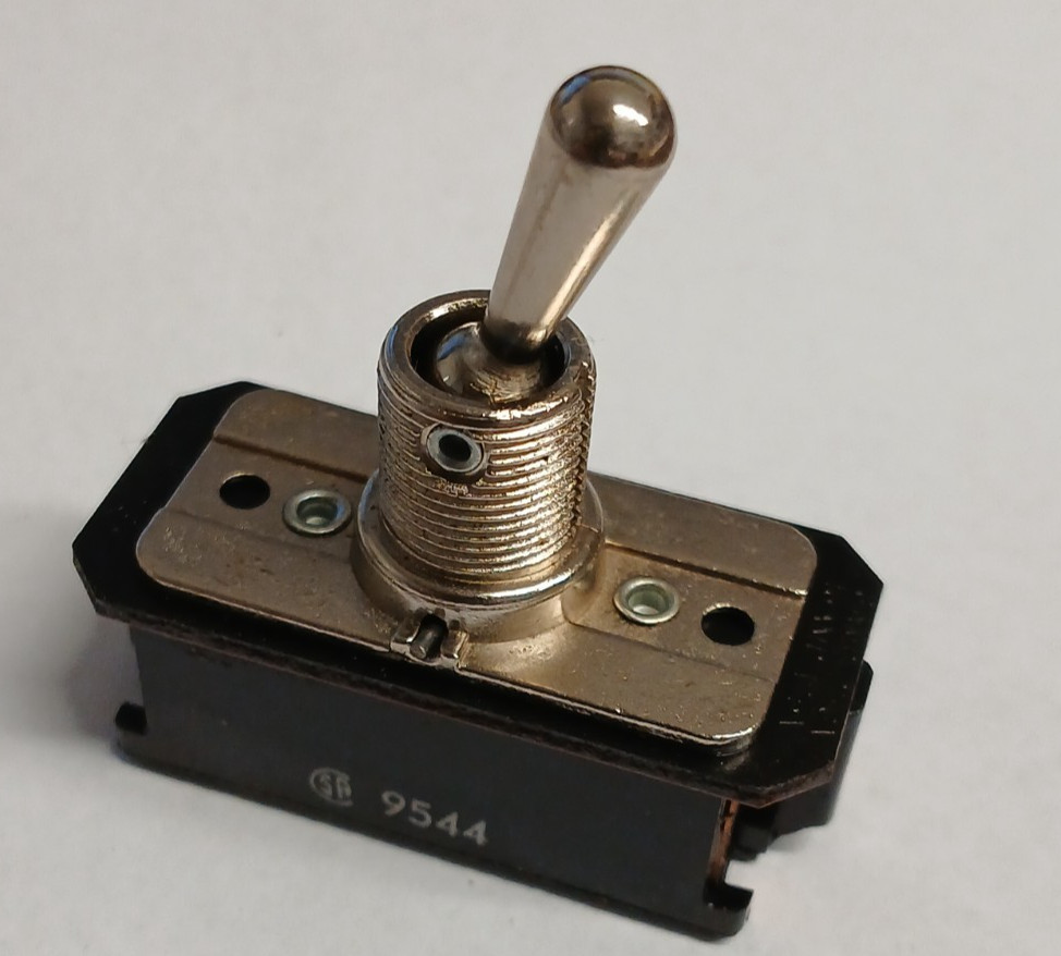 DIAMOND 01119 2800016 16A/125V DPST Toggle Switch