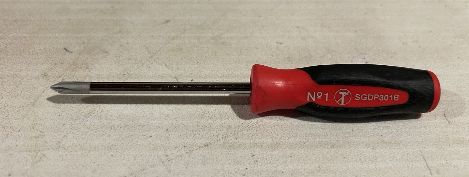 NOS. Snap-On SGDP301B #1 Philips Screwdriver Red