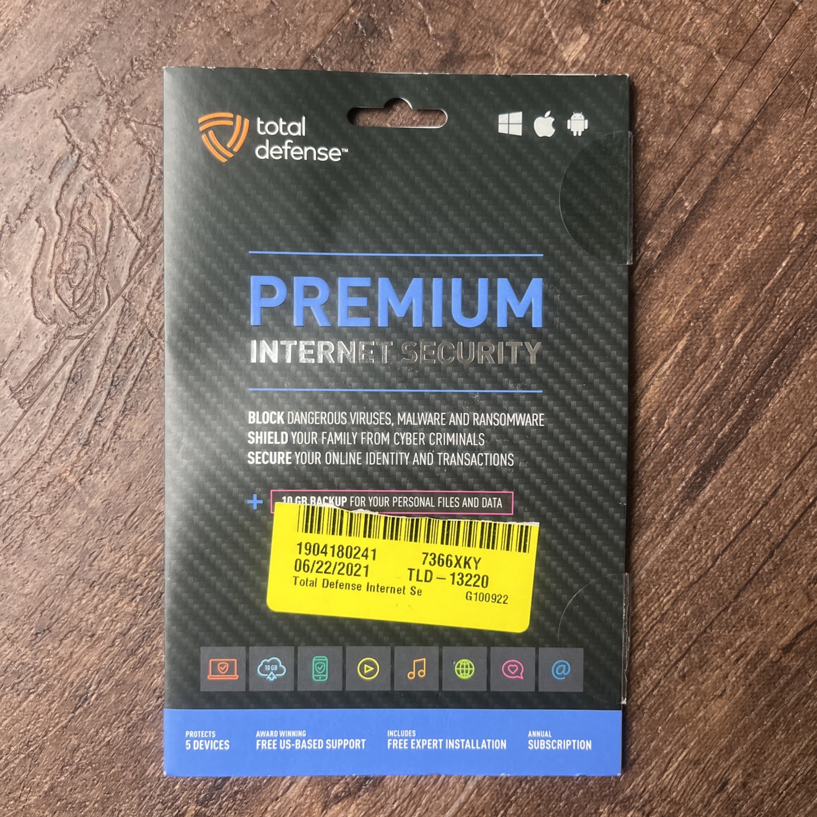 Total Defense Premium Internet Security (TLD13220 5 devices/1yr 10GB)