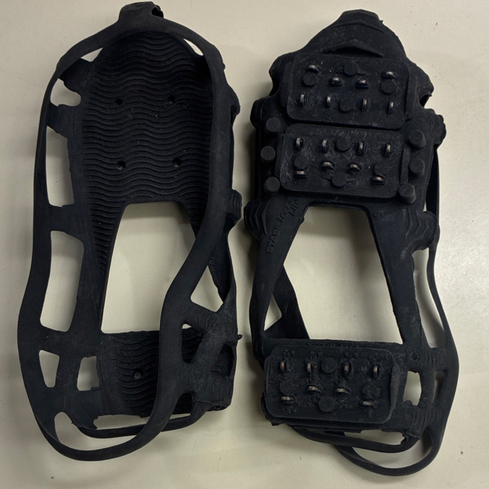 Black Ice Cleats Portable Reusable Adjustable Winter Sport Shoe Traction Covers