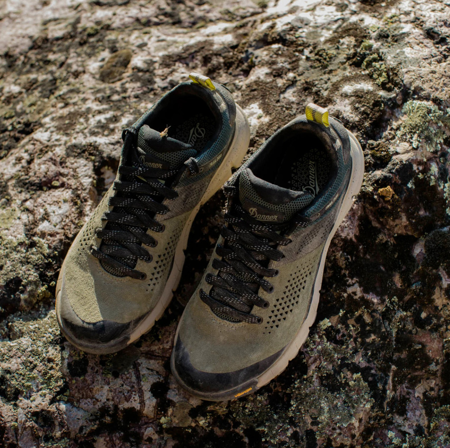 SALE!! Danner Trail 2650 Men's Oil Green/Jet Black Medium Sneakers