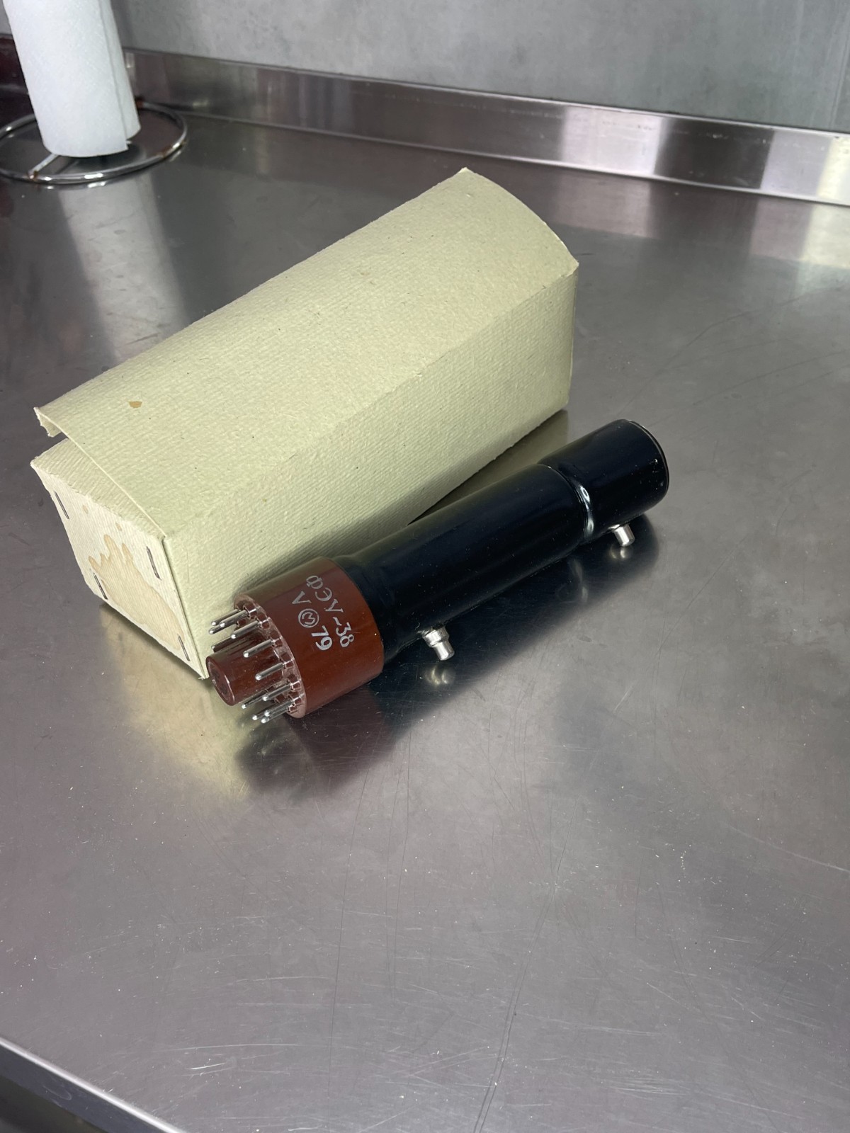 Huge PMT Photomultiplier tube FEU38 for Scintillating crystal spectrometer
