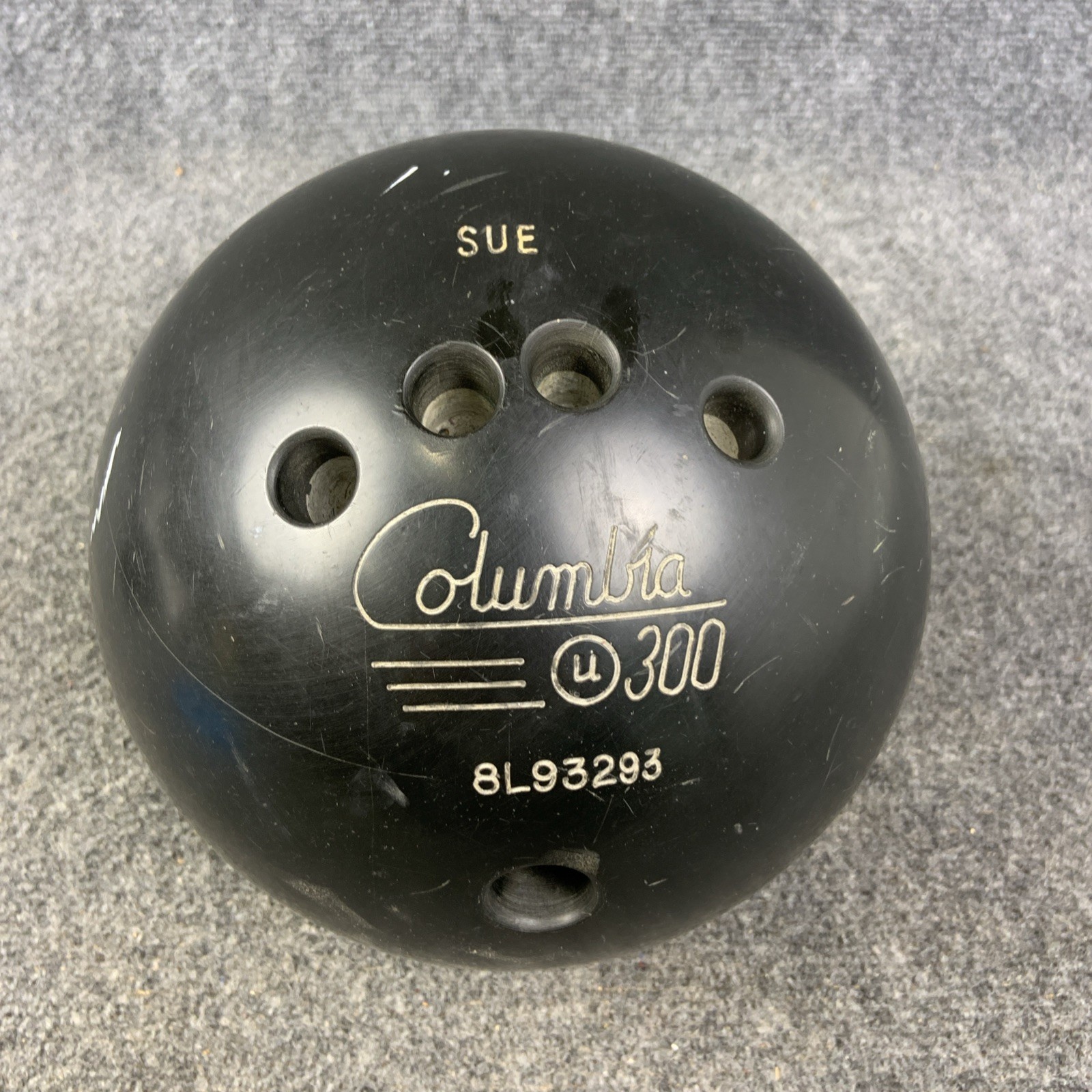 Columbia 300 U Dot 15 lb Urethane Bowling Ball 15.04 lbs Actual Weight 15 lbs