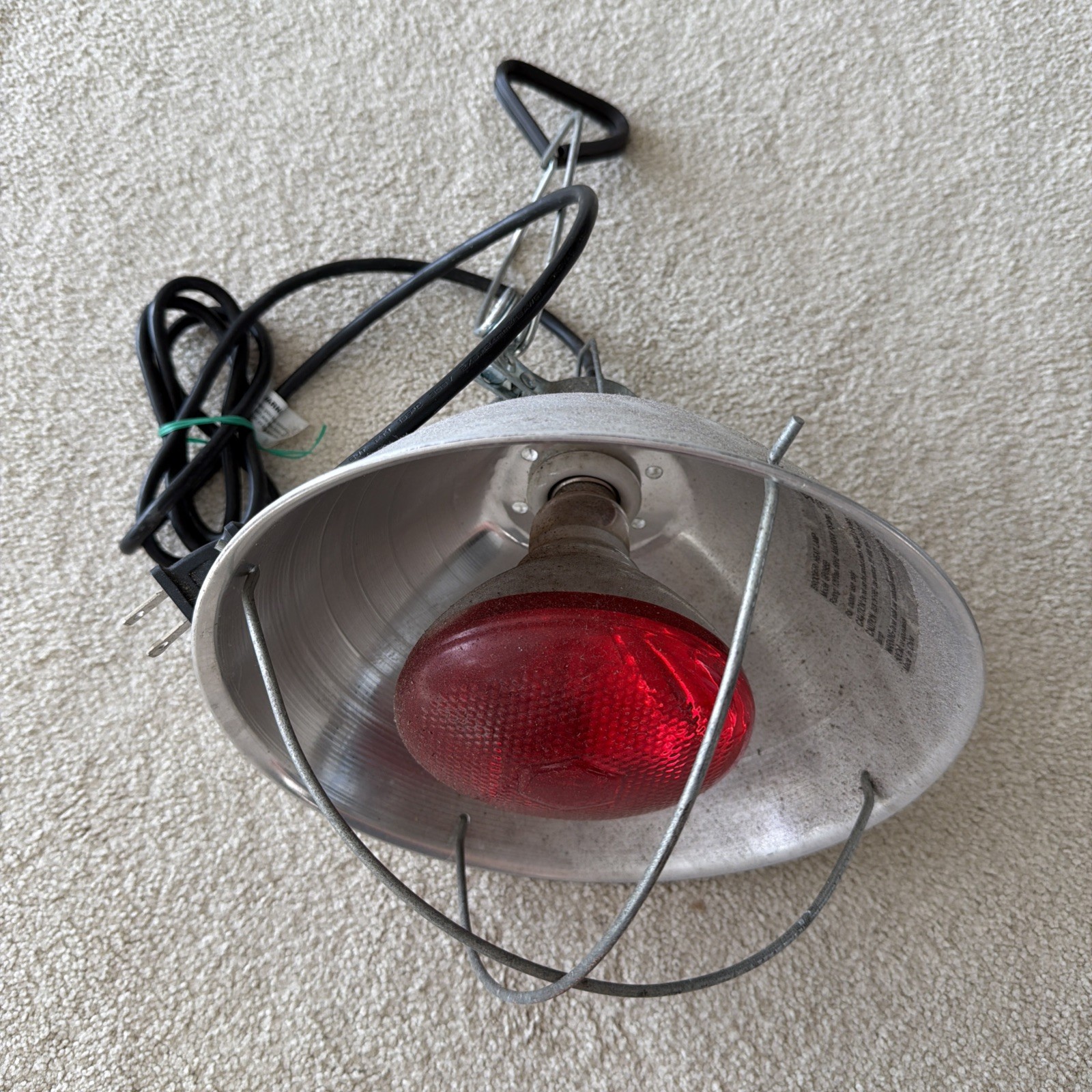 Brooder Heat Lamp Model GP035B with Bulb 120V Indoor Use Only
