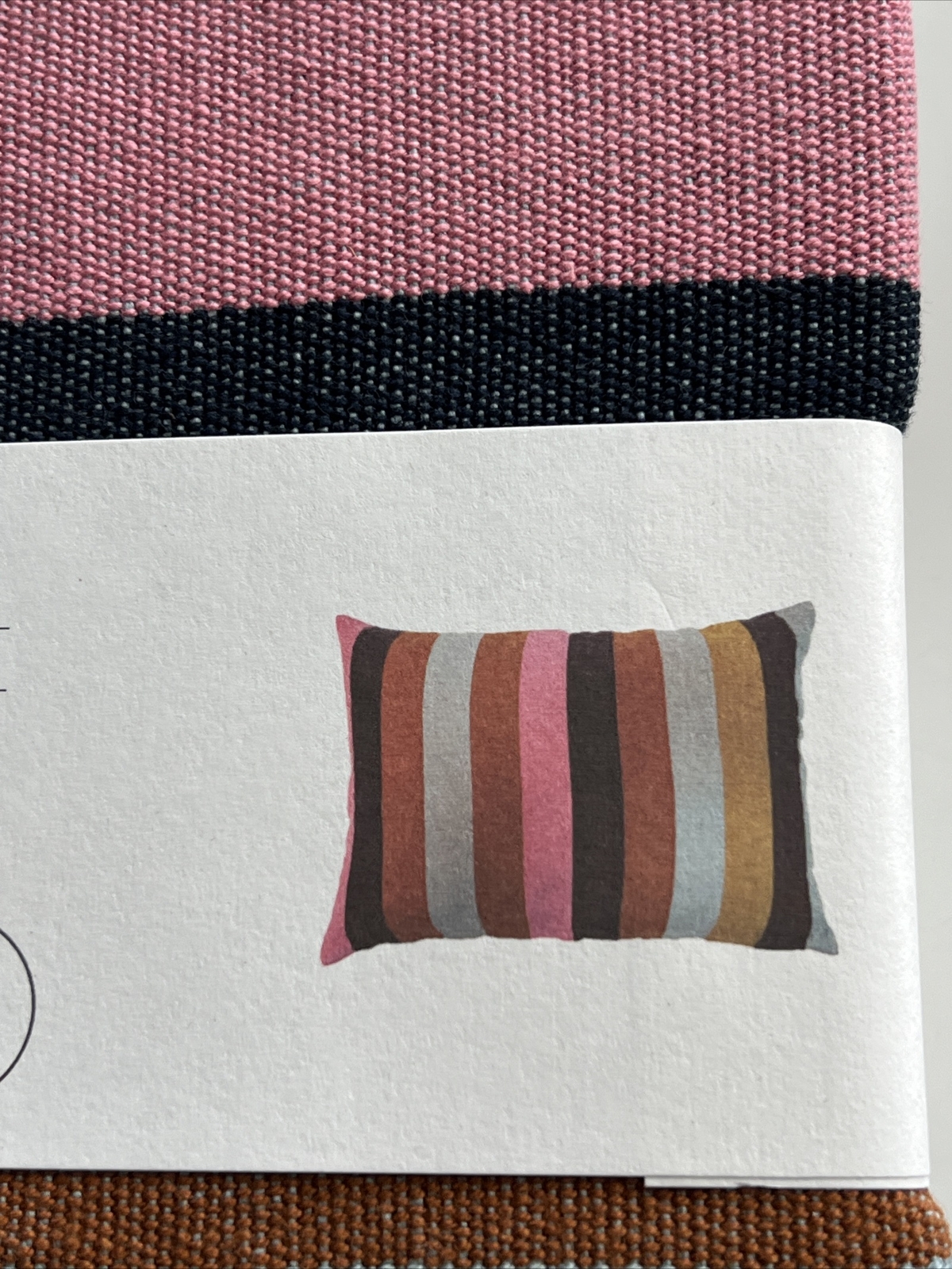 IKEA MAVINN Cushion Cover, Multicolor 16" x 23" NEW 105.528.97