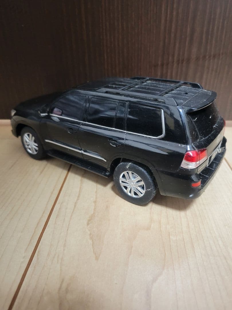 Lexus LX 570 remote control car black