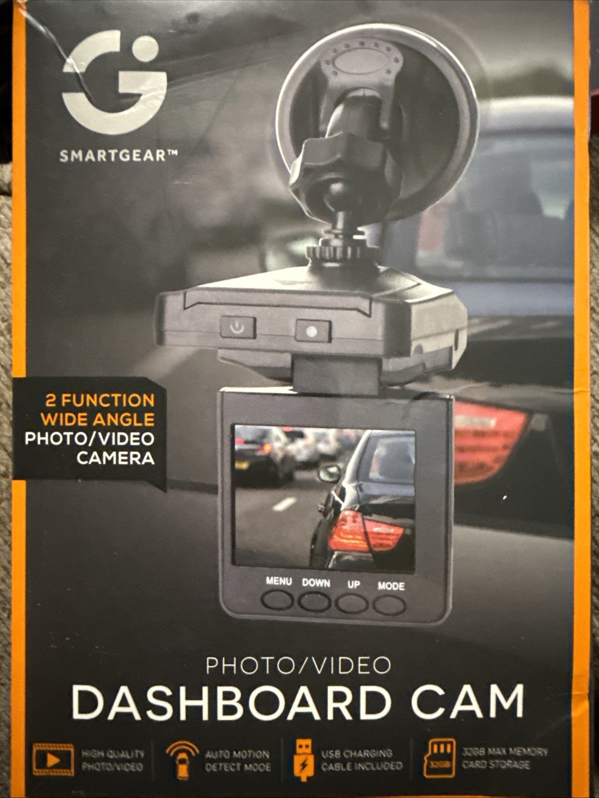 SMARTGEAR PHOTO/VIDEO DASHBOARD CAM AUTO MOTION DETECT MODE - RET. $49.99(LR-4)