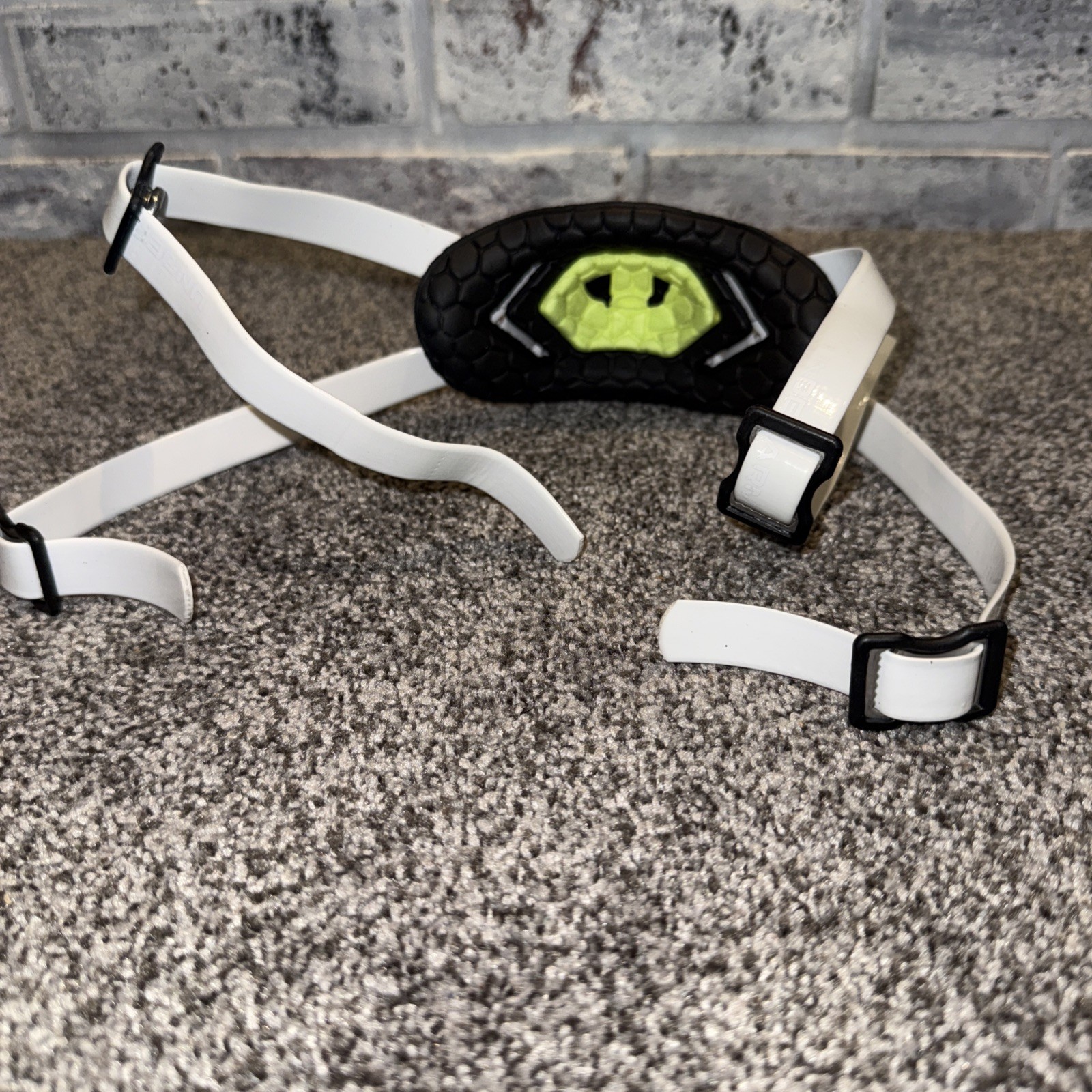 Under Armour Spotlight Chin Strap White Football NWOT
