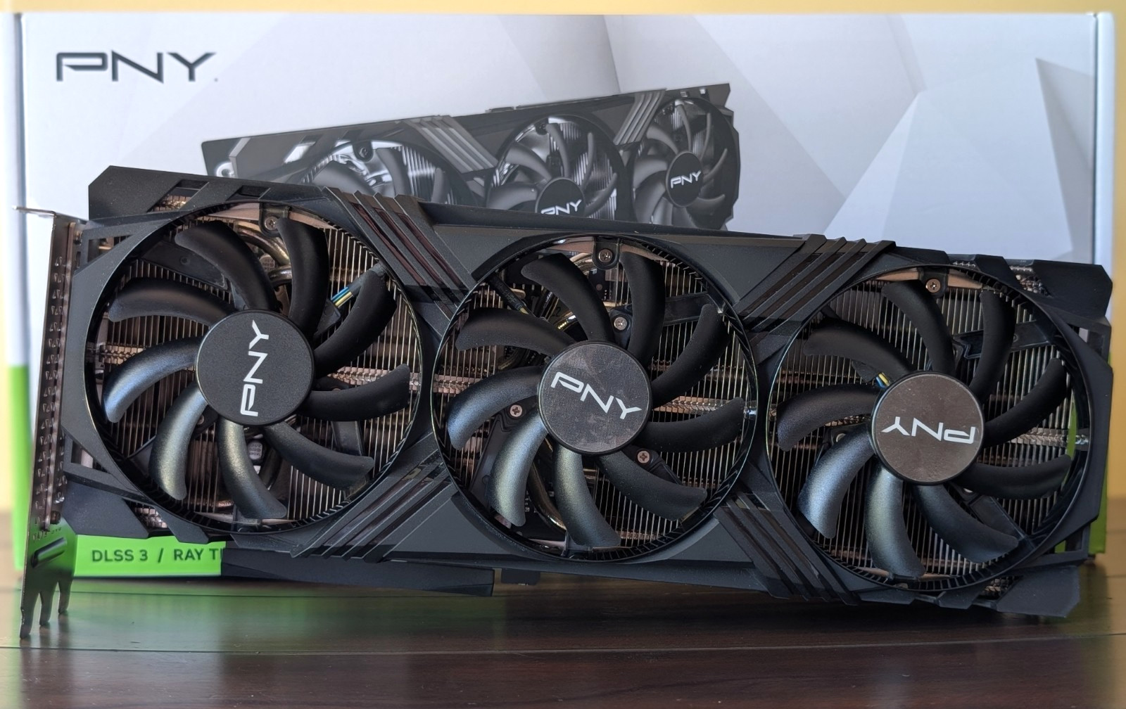 PNY GeForce RTX 4070 Ti Super VERTO OC 16GB GDDR6X Graphics Card