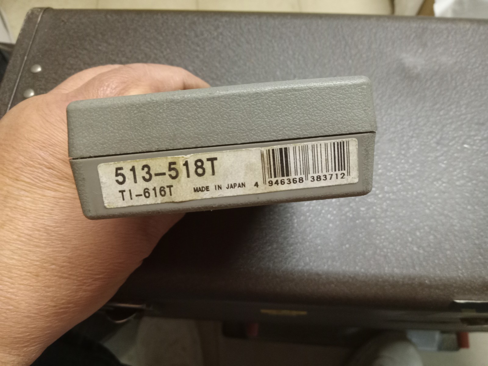 Mitutoyo Dial Indicator 513-518T