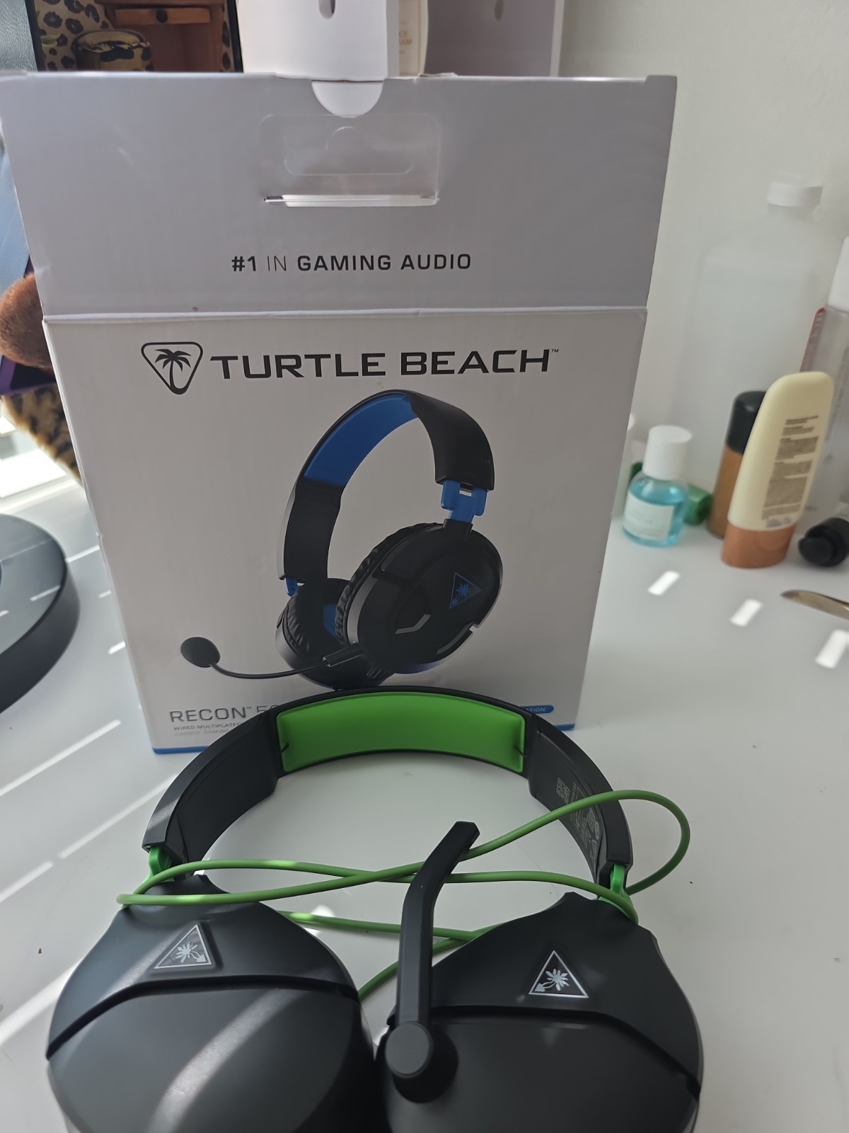 TURTLE BEACH WIRED HEADSET - BARELY USED - Great