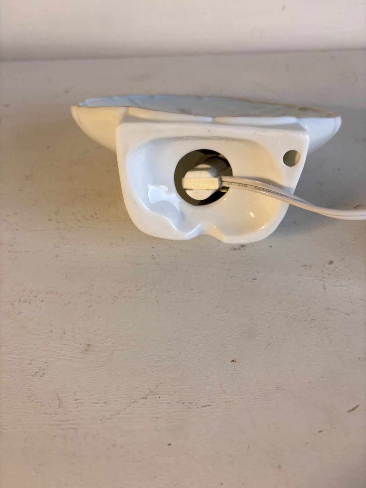 VTG ceramic religious light . White dove, praying hands, baptism, communion